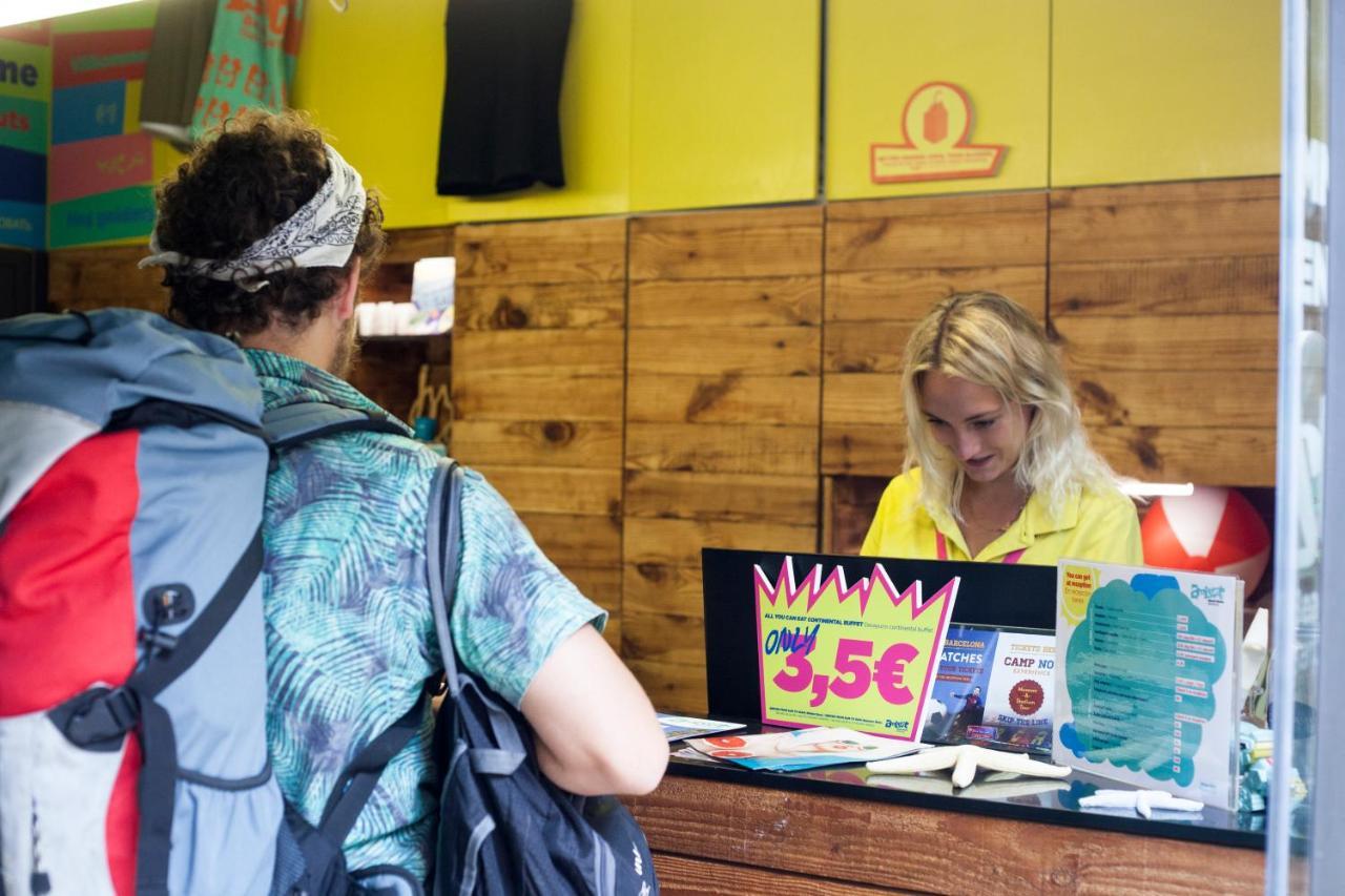 Amistat Beach Hostel Barcelona Người bức ảnh